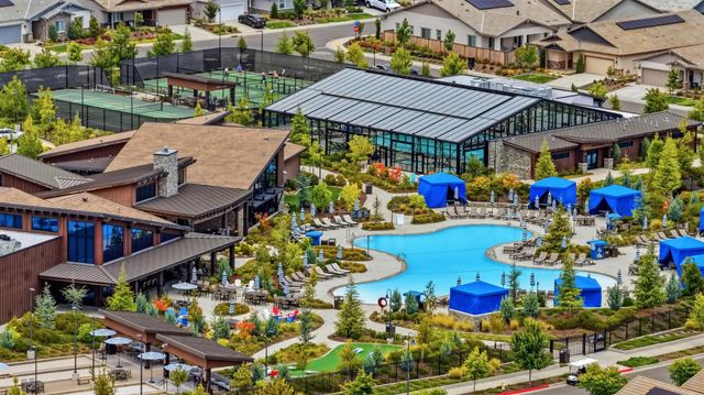 979 Carson River Dr, Lincoln, CA 95648
