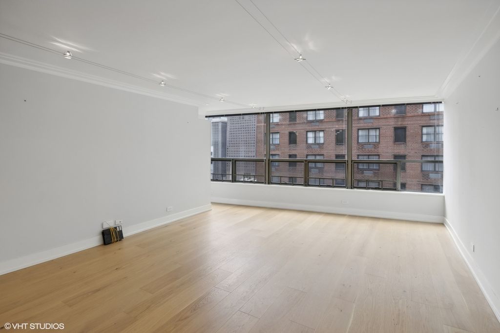 110 E DELAWARE Place 1902, Chicago, IL 60611 — photo 4