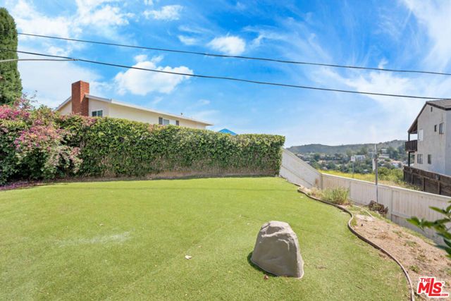 4302 Torreon Drive, Woodland Hills (los Angeles), CA 91364