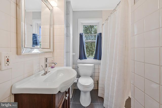 245 BUCHANAN ST, Alexandria, VA 22314