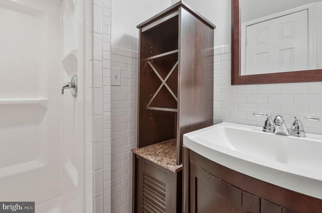245 BUCHANAN ST, Alexandria, VA 22314