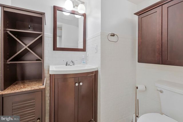 245 BUCHANAN ST, Alexandria, VA 22314