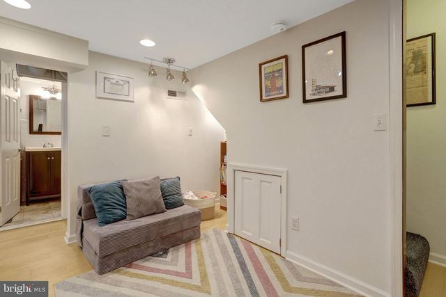 245 BUCHANAN ST, Alexandria, VA 22314