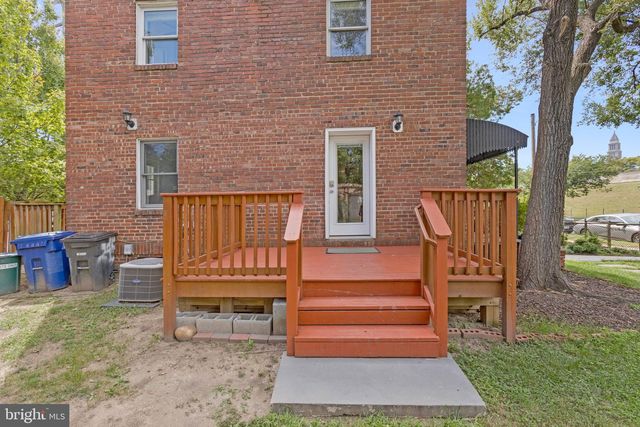 245 BUCHANAN ST, Alexandria, VA 22314