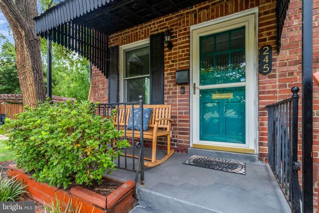 245 BUCHANAN ST, Alexandria, VA 22314