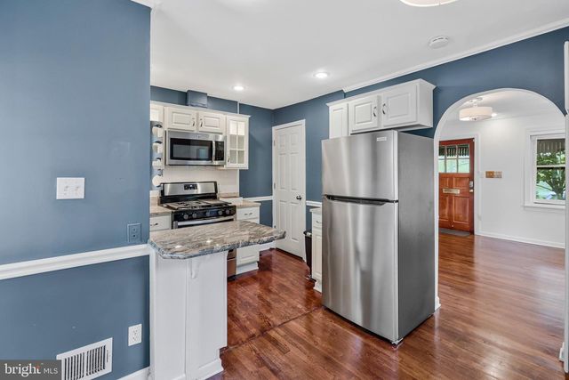 245 BUCHANAN ST, Alexandria, VA 22314