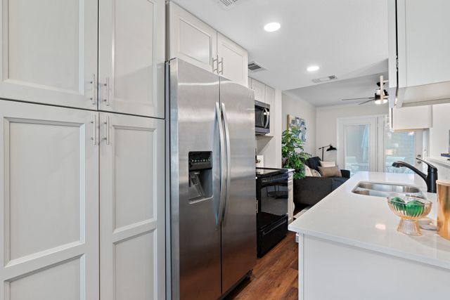 4131 Wycliff Avenue 4, Dallas, TX 75219