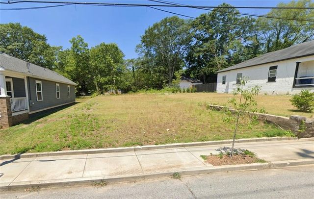 522 James P Brawley Drive NW, Atlanta, GA 30318