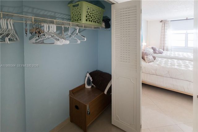 3725 S Ocean Dr 1003, Hollywood, FL 33019