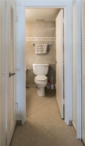 3725 S Ocean Dr 1003, Hollywood, FL 33019