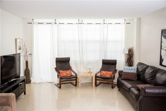 3725 S Ocean Dr 1003, Hollywood, FL 33019