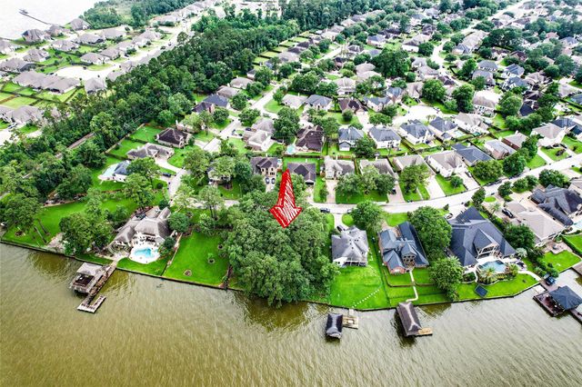 19327 Aquatic Drive, Houston, TX 77346
