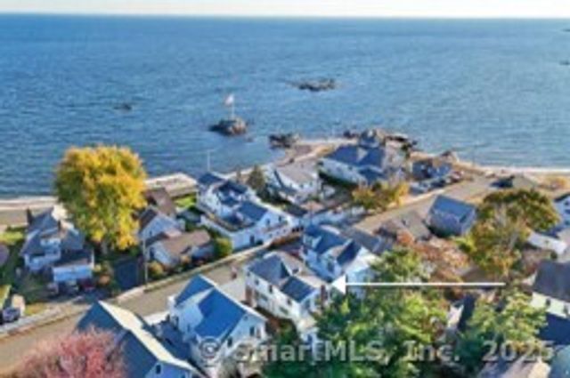 12 Blackall Road 1, Milford, CT 06460