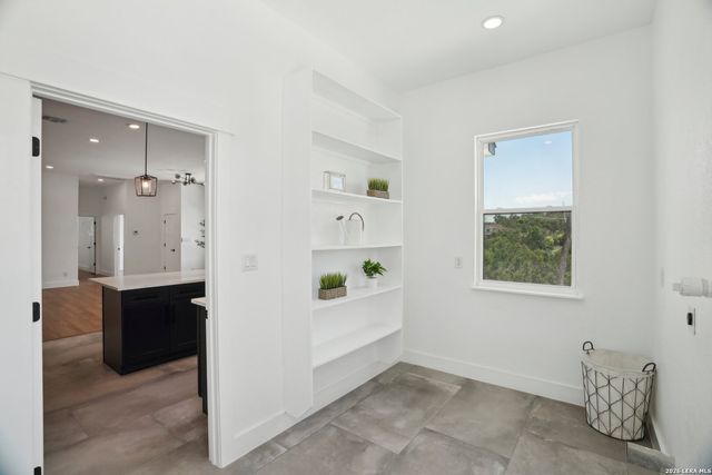 166 Magnolia, Canyon Lake, TX 78133