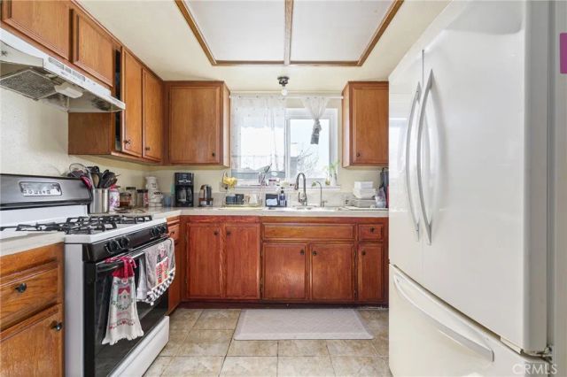 16171 Winterwood Lane, Fontana, CA 92335