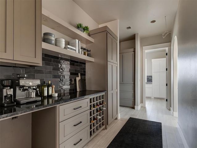 8813 Mercato Street, Choctaw, OK 73020