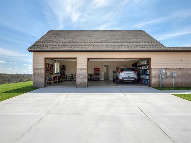 8813 Mercato Street, Choctaw, OK 73020