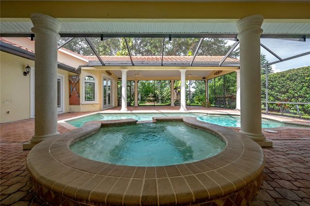 13902 CAPTAINS REEF COURT, Tampa, FL 33624