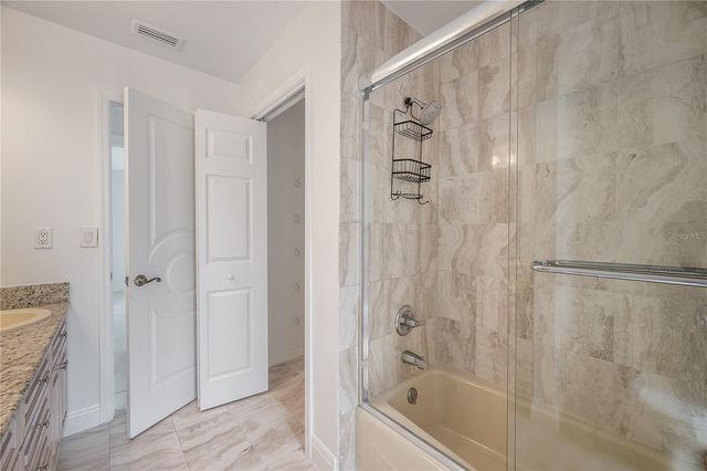 13902 CAPTAINS REEF COURT, Tampa, FL 33624