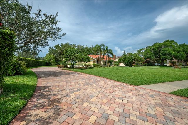 13902 CAPTAINS REEF COURT, Tampa, FL 33624