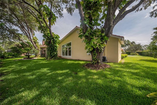 13902 CAPTAINS REEF COURT, Tampa, FL 33624
