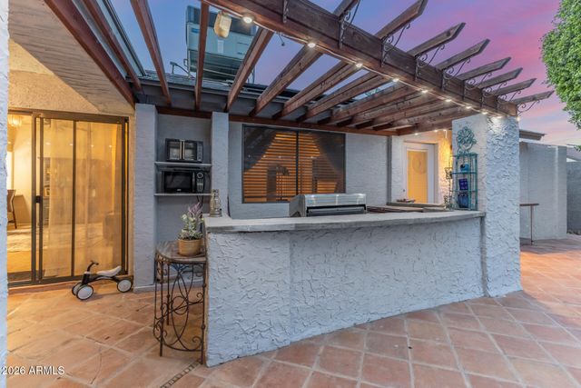 4853 E DALLAS Circle, Mesa, AZ 85205