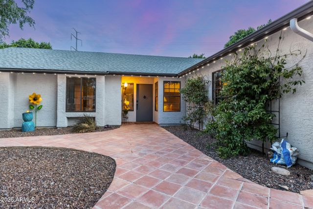 4853 E DALLAS Circle, Mesa, AZ 85205