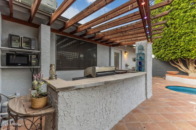 4853 E DALLAS Circle, Mesa, AZ 85205