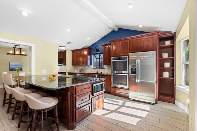 3010 Westerland Drive, Houston, TX 77063