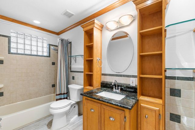 3010 Westerland Drive, Houston, TX 77063