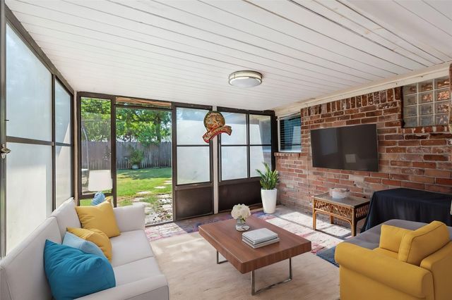 3010 Westerland Drive, Houston, TX 77063