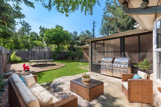 3010 Westerland Drive, Houston, TX 77063
