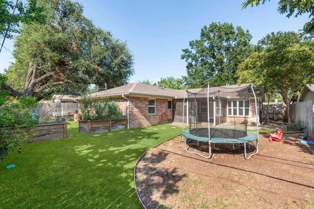 3010 Westerland Drive, Houston, TX 77063