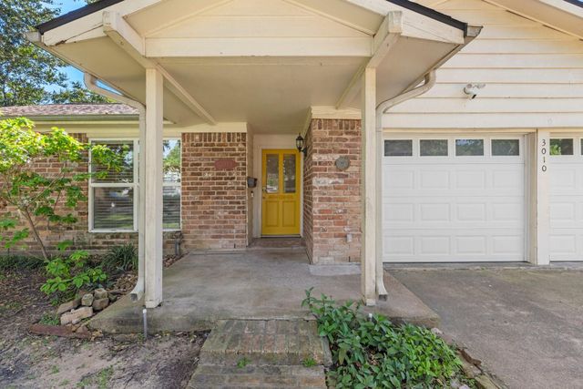 3010 Westerland Drive, Houston, TX 77063