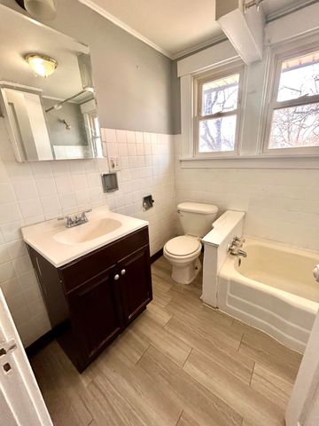 76 N East Avenue N, Battle Creek City, MI 49017