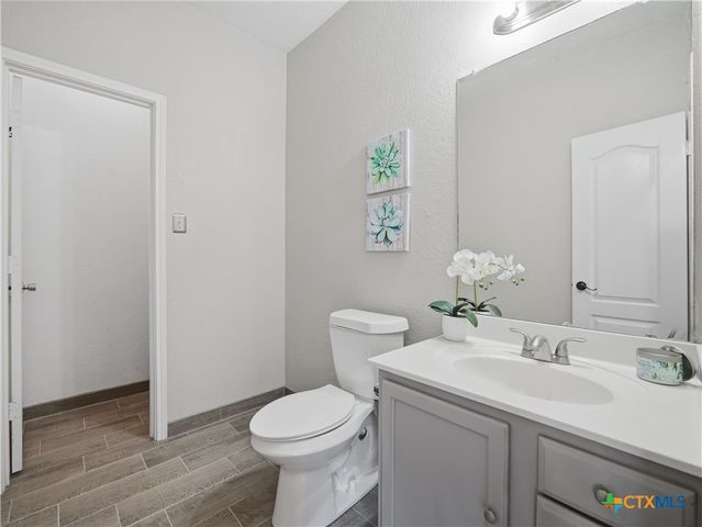 5744 Columbia Drive, Schertz, TX 78154