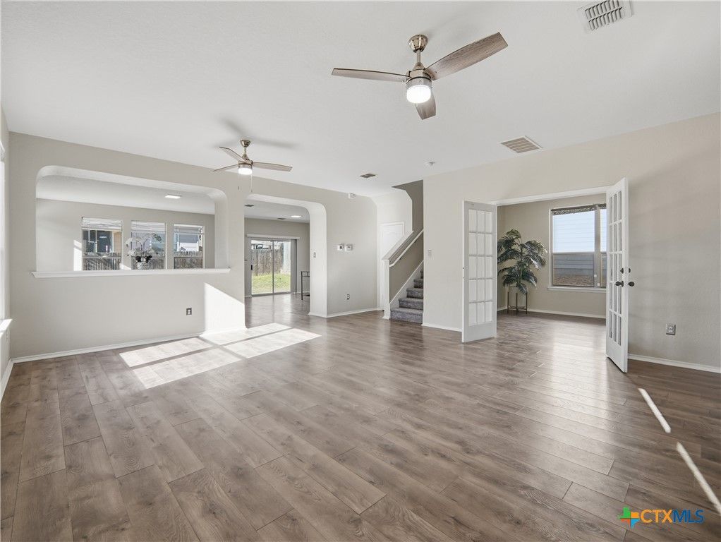 5744 Columbia Drive, Schertz, TX 78154