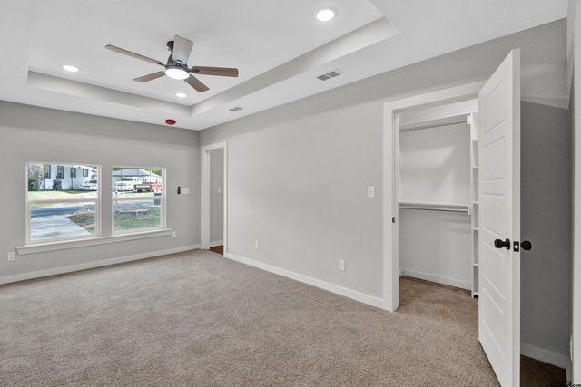 1448 Crescent Dr, Tyler, TX 75702