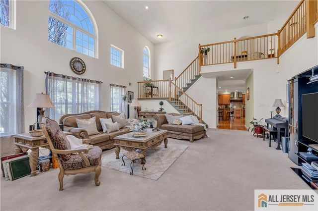 7 Duchess Drive, Monroe, NJ 08831