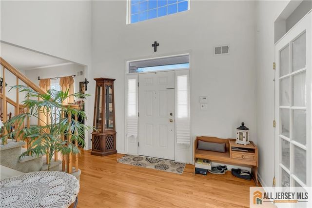 7 Duchess Drive, Monroe, NJ 08831