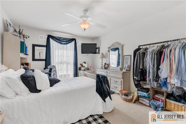 7 Duchess Drive, Monroe, NJ 08831