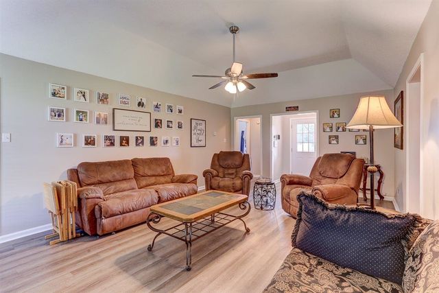 298 ANITA DR, Atoka, TN 38004