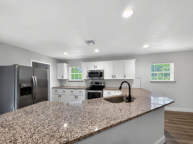 529 Celtic Road, Howe, TX 75459