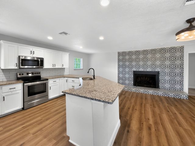 529 Celtic Road, Howe, TX 75459