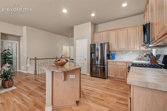 6137 Cumbre Vista Way, Colorado Springs, CO 80924