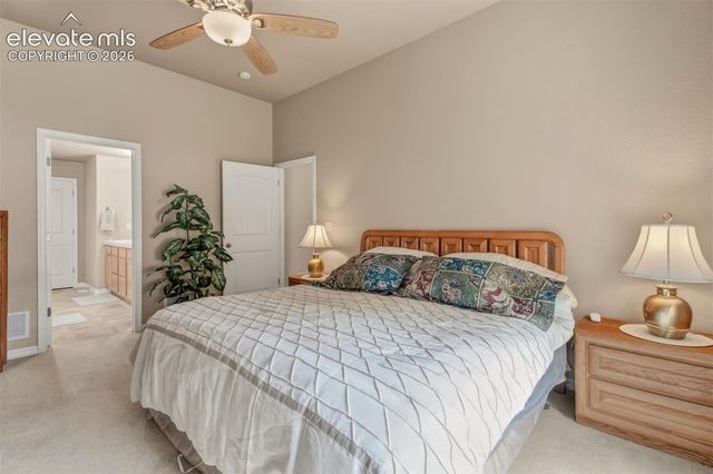 6137 Cumbre Vista Way, Colorado Springs, CO 80924