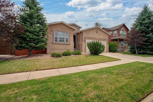 6137 Cumbre Vista Way, Colorado Springs, CO 80924