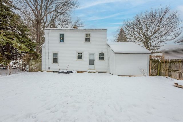 74 Heberle Road, Irondequoit, NY 14609