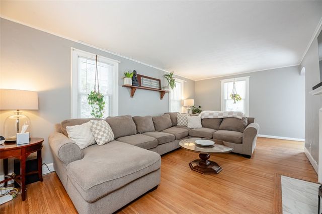 74 Heberle Road, Irondequoit, NY 14609