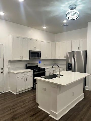 5013 Rapido Road A, Houston, TX 77033